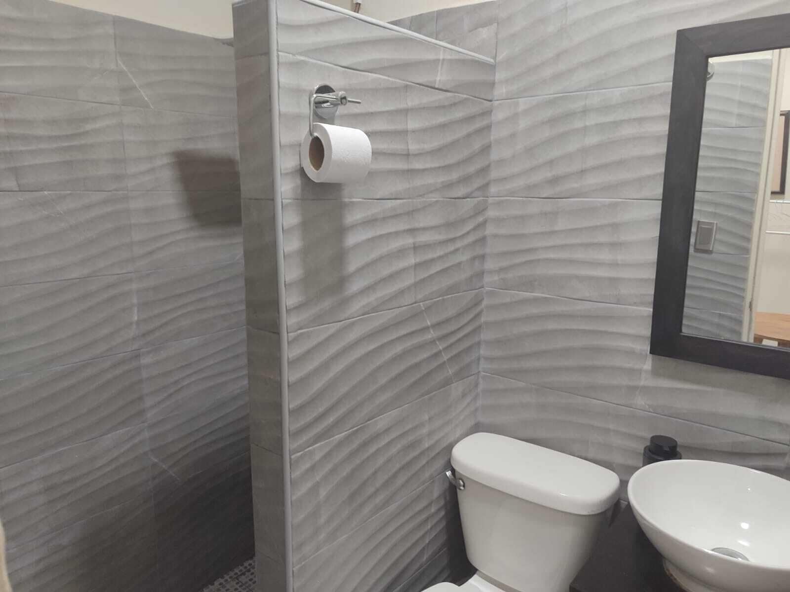 Handdoeken, zeep, shampoo, toiletpapier