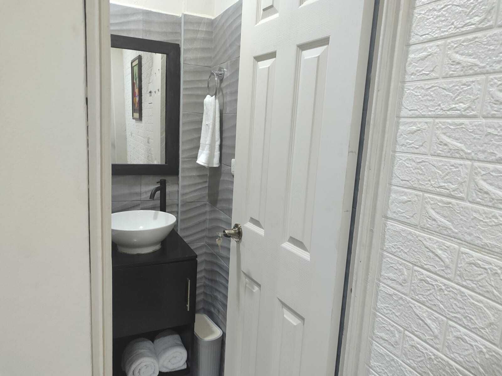 Towels, soap, shampoo, toilet paper