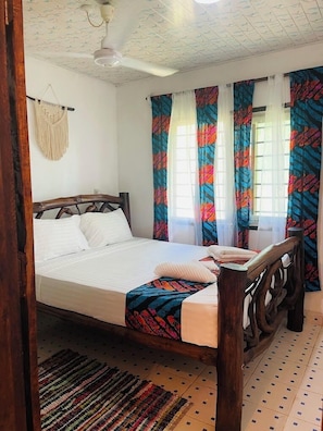 Deluxe House, Garden View | Free WiFi, bed sheets - Savita House Diani (Diani Beach)