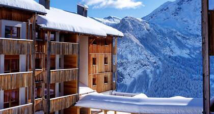 Stay in the Ecrins National Park