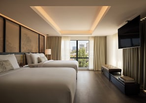 Suite ejecutiva, vista a la ciudad | Sábanas de algodón egipcio y ropa de cama de alta calidad 