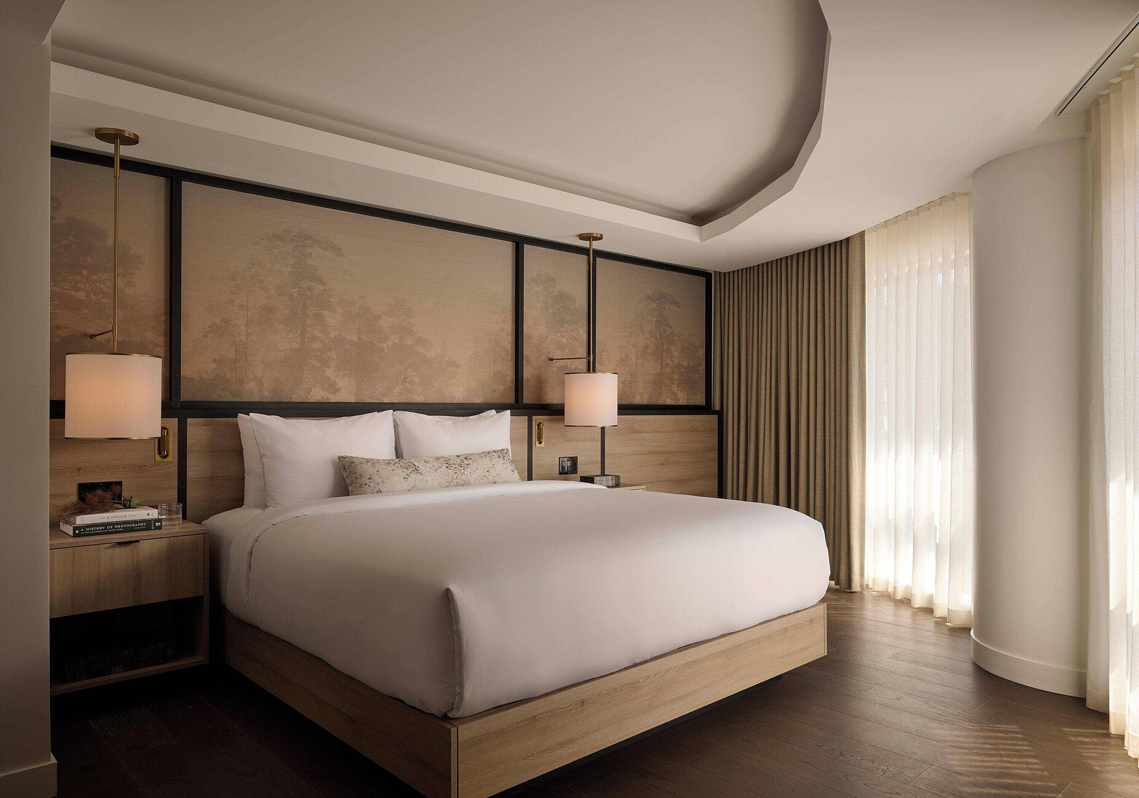 Suite de lujo, vista a la ciudad | Sábanas de algodón egipcio y ropa de cama de alta calidad 