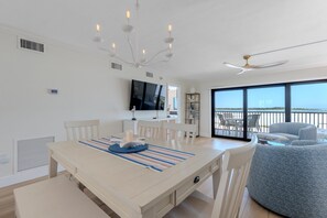 Condo, Multiple Beds (Carlos Pointe #126 - Endless Beach) | Dining - Carlos Pointe #126 - Endless Beach (Fort Myers Beach)