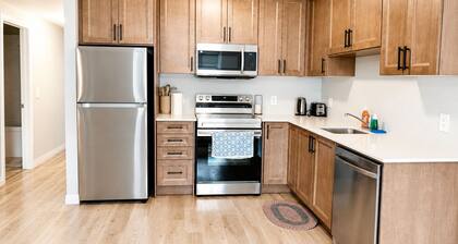 South Kitchener Retreat | 2BR 2BA · Steps to Grand River Trails · Free Parking