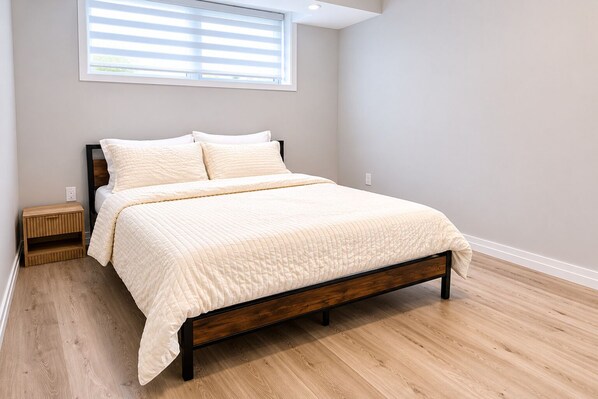 Free WiFi, bed sheets