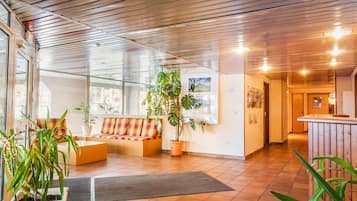 Apartment | Lobby