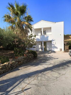 Exterior - Country cottage, just 5 minutes from the sea, ideal for families groups (Ribera)