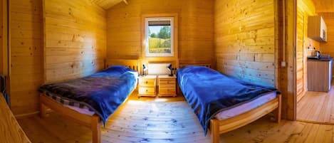 House | 2 bedrooms, individually furnished, bed sheets