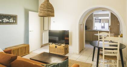 Charming 2BR Home in the Heart of Bruges Center