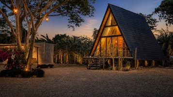 Villa | Exterior