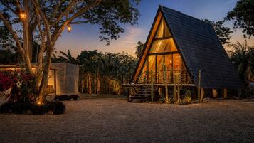 Luxury Cabin | Exterior