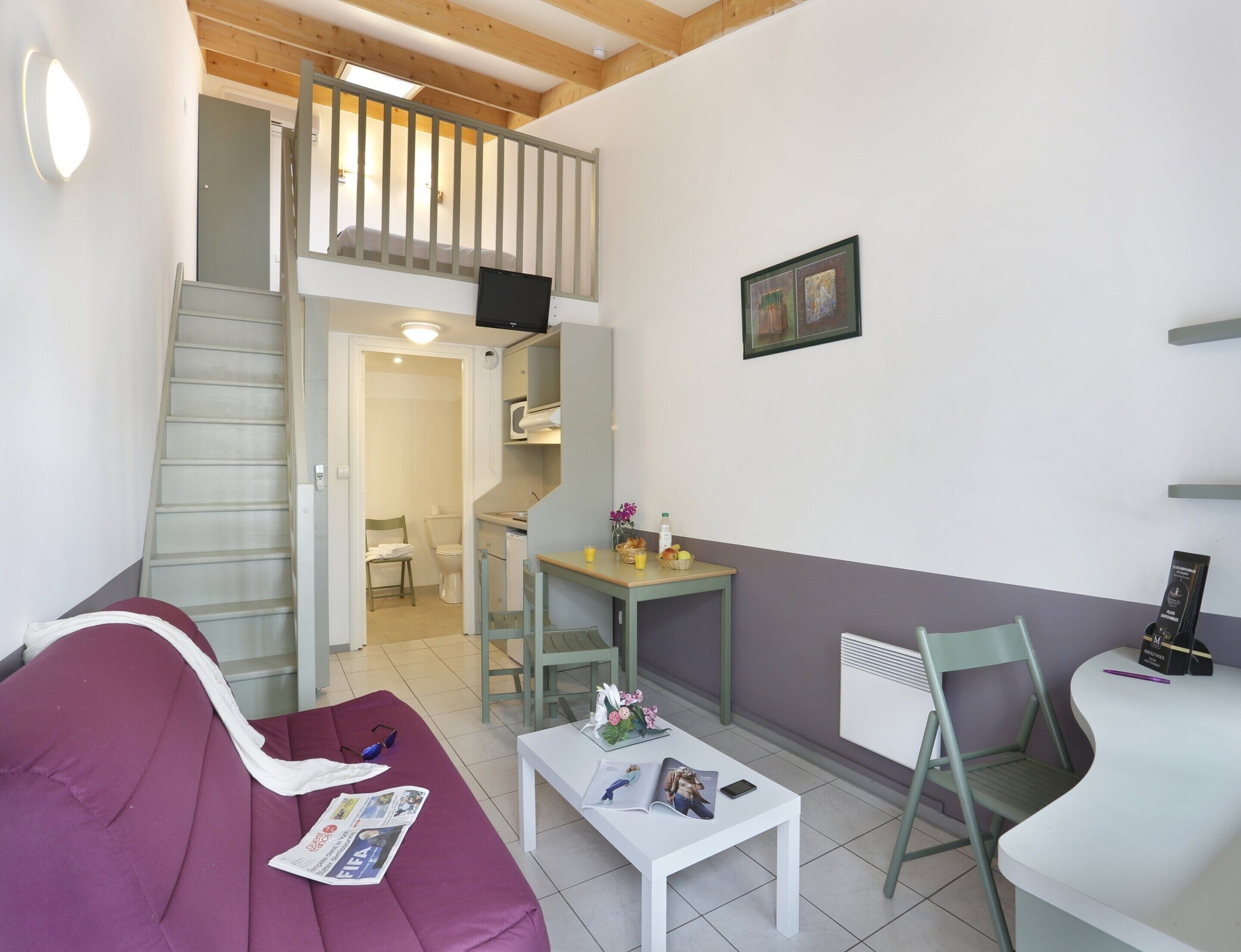 Apartment | Living room