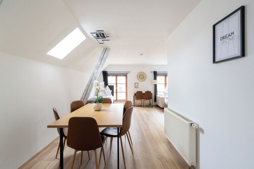 Coyhomes Steyr Riverside 