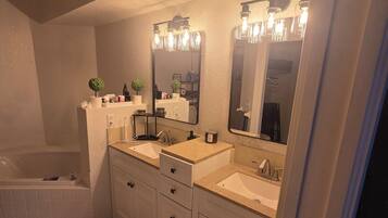 Towels, soap, toilet paper