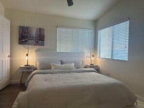 2 bedrooms, iron/ironing board, WiFi, bed sheets - Delightful 2-bedroom 2- bath condo in Bermuda Dunes (Bermuda Dunes)