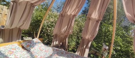 Wi-Fi, draps fournis