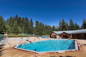 Apartment | Pool | Outdoor pool - Scenic Mountain Stay for Four (La Léchère)