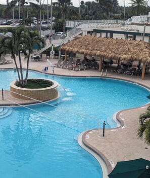Pool - Oceanfront Resort  2-bedroom condo in Cocoa Beach the whole family will enjoy (Cocoa Beach)