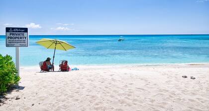 2BR/2BA Peaceful Retreat, Patio, Walk to Beach