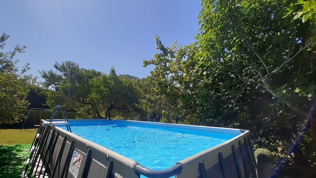 屋外プール