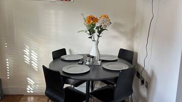 Ruokailu
