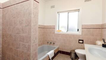 House | 2 bedrooms
