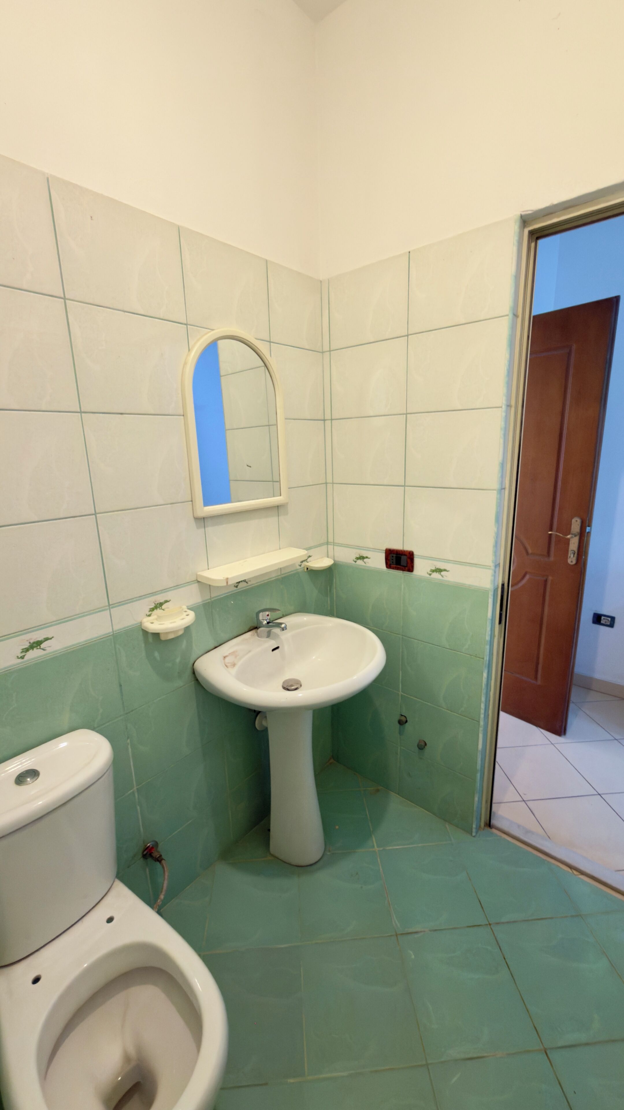 Comfort Triple Room, Balcony, Garden View | Bathroom | Bathtub, towels, soap, shampoo