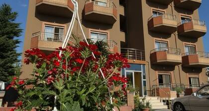 Serxhio Apartments Golem