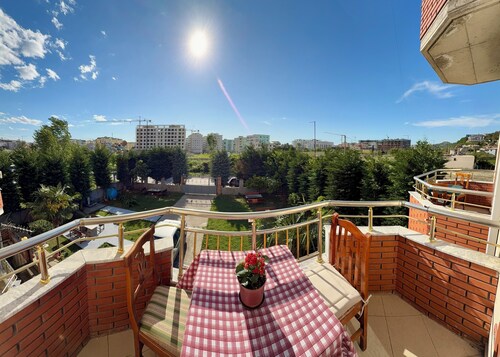 Serxhio Apartments Golem