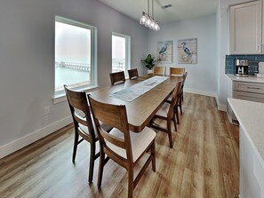 Casa (4 Bedrooms) | Servicio de la propiedad