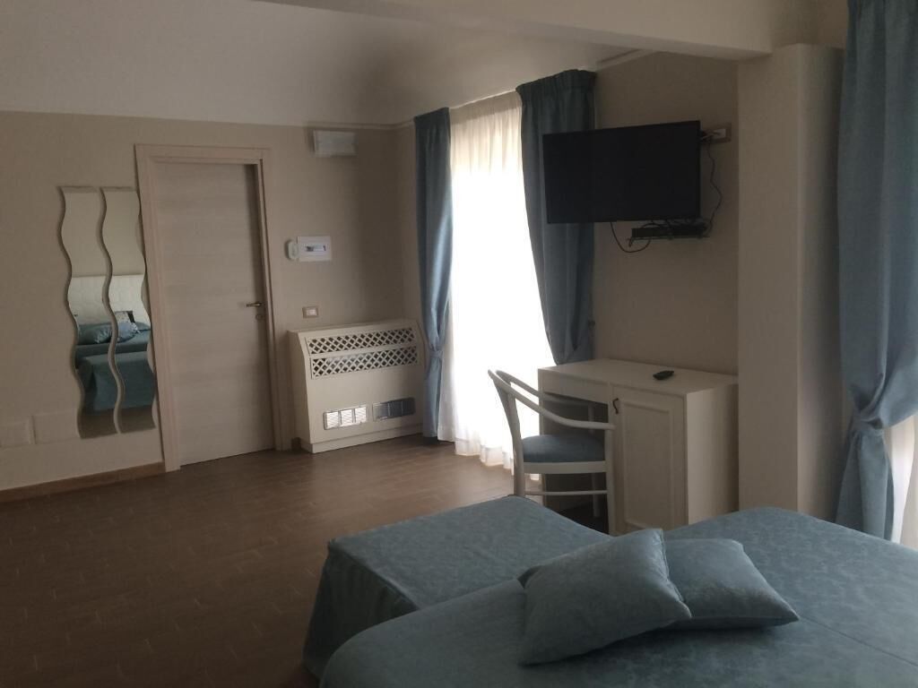Een kluis op de kamer, verduisterende gordijnen, geluiddichte muren