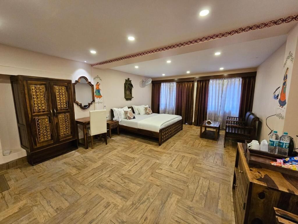 Deluxe Double or Twin Room, Balcony, Mountain View
