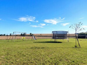 Children's area - Gîte Terre d'Ardenne (Le Thour)