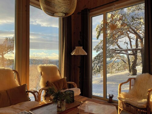 Family cabin with views in Hillestad