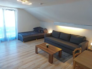 Living area - Vrbo Property (Sonthofen)