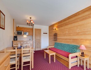 Apartment | Living room - Studio Near Belle Etoile Chairlift (Les Deux Alpes)