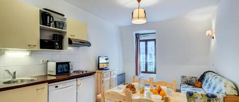 Apartment | Interior