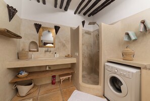 Bathroom - Riad elkhamsa maison Privé avec petite déjeuner inclus (Marrakech)