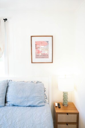 Room - Dog-Friendly Coastal Bungalow Near URI (South Kingstown)