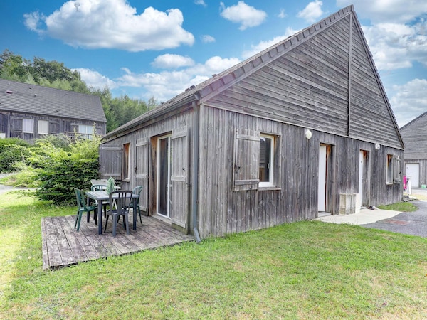Cosy Apartment Near Egletons Town - Égletons