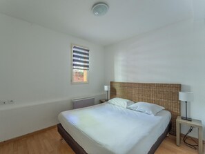 3 bedrooms, bed sheets - Lacanau Stay, Pool & Deck (Lacanau)