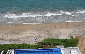 Beach - Wake up in front of the sea! Ideal apartment for vacations and rest. (Higuera Blanca)