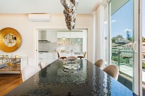 Dining - GuestReady - Luxurious Funchal retreat (Funchal)