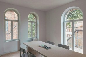 Dining - Renovated commandery on the Elbe with sauna (Werben)