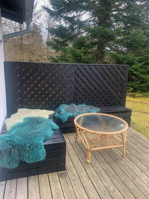 Terrace/patio - Nature retreat with kayaks near Lille Vildmose (Storvorde)