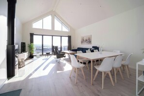 Dining - Modern holiday home with sea view in Borhaug (Borhaug)