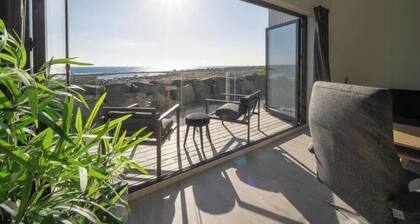 Modern holiday home with sea view in Borhaug