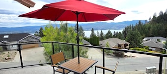 Lakeview Escape on Mount Boucherie