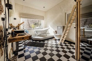 Bathroom - Immerse yourself into the magic of this studio and discover your creative side (Kall)