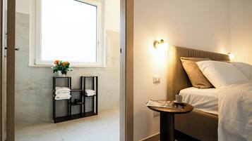 4 camere, Wi-Fi gratuito